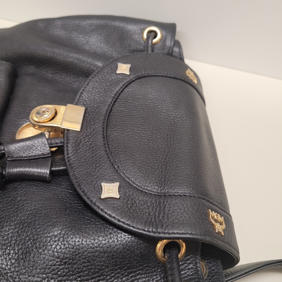 💎MCM Studded Backpack - Picture 8 of 16